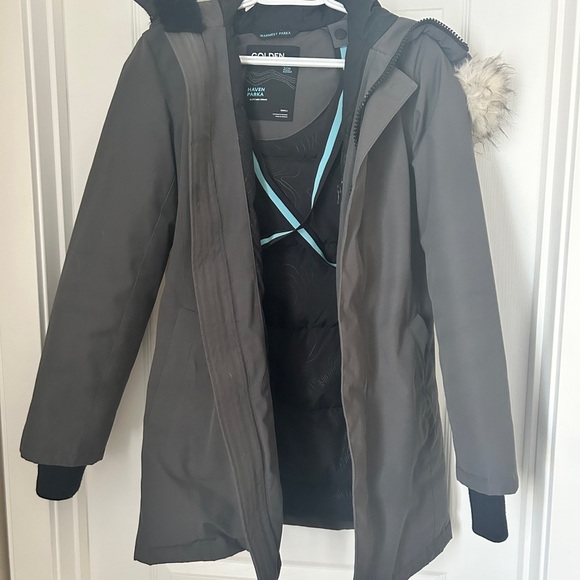 Aritizia Haven Coat - Picture 2 of 3